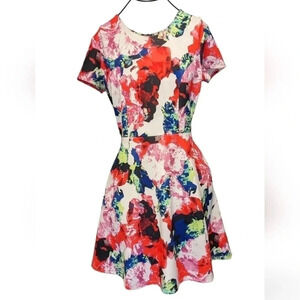 MILLY for design nation Size 8 neoprene short sleeve dress